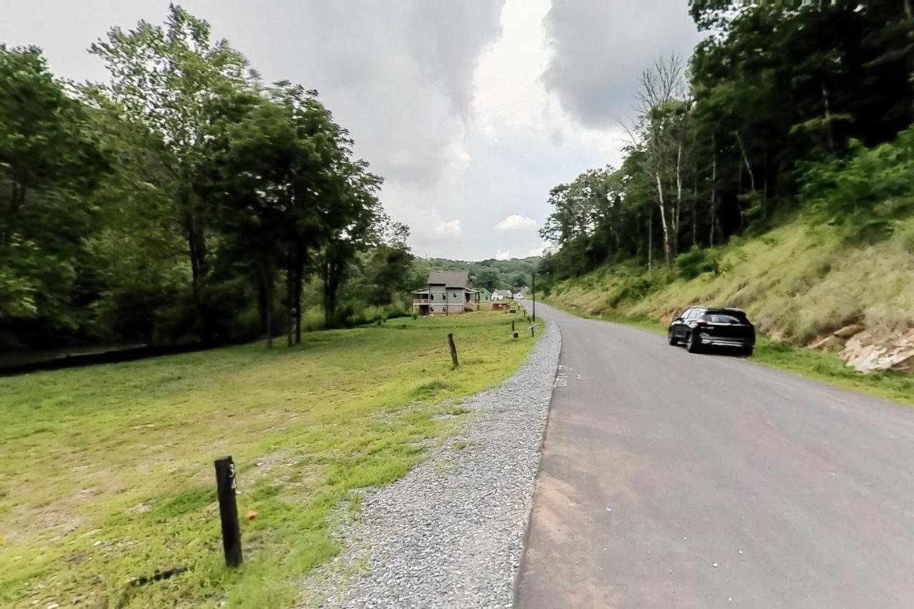 At E'S Villa Cullowhee Exterior photo
